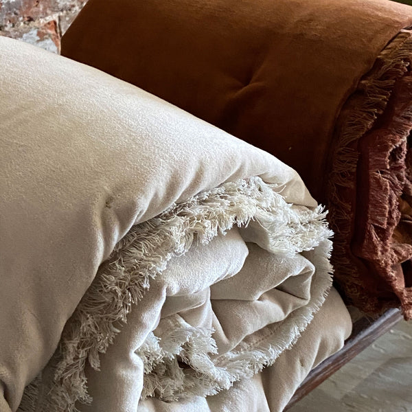 FARA OATMEAL Throw 135 x 200