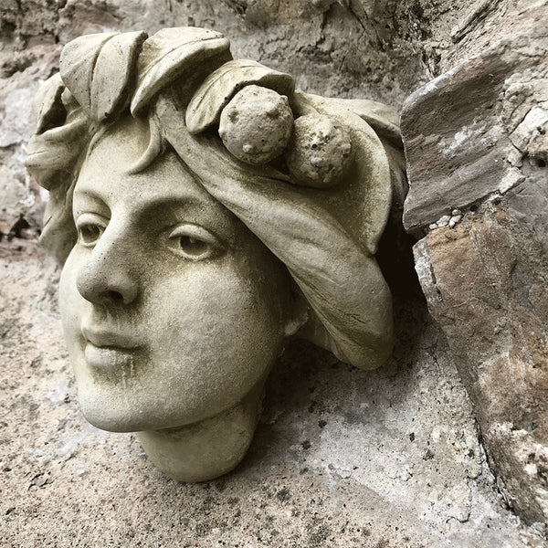SOPHIA - Stone Wall Planter