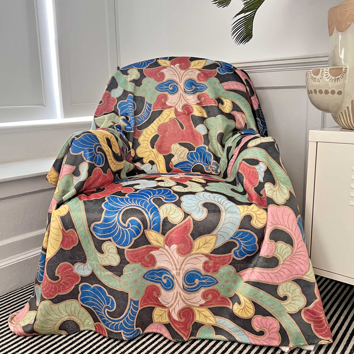 Chinese Swirl Sherpa Throw / Blanket – Doris Brixham