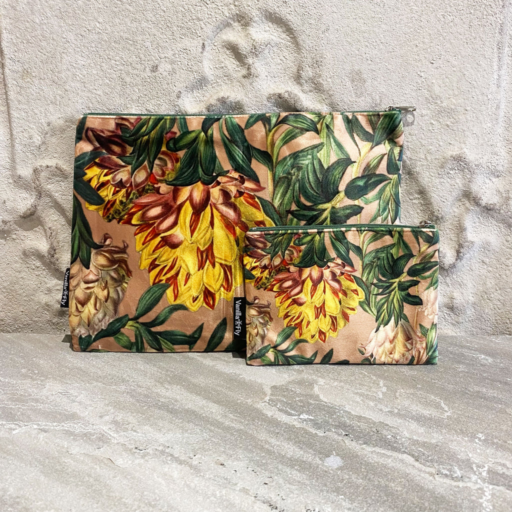 Pretty Velvet Pouch Set