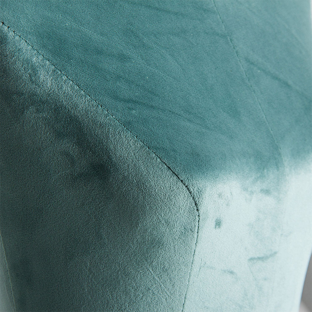 Mannequin - Turquoise Crushed Velvet